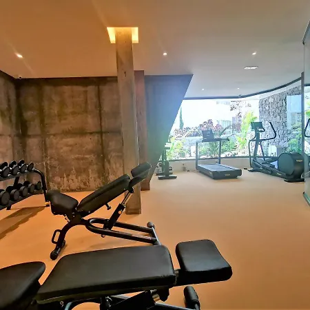 Apartmán Brand New Surrounded By Tropical Gardens!